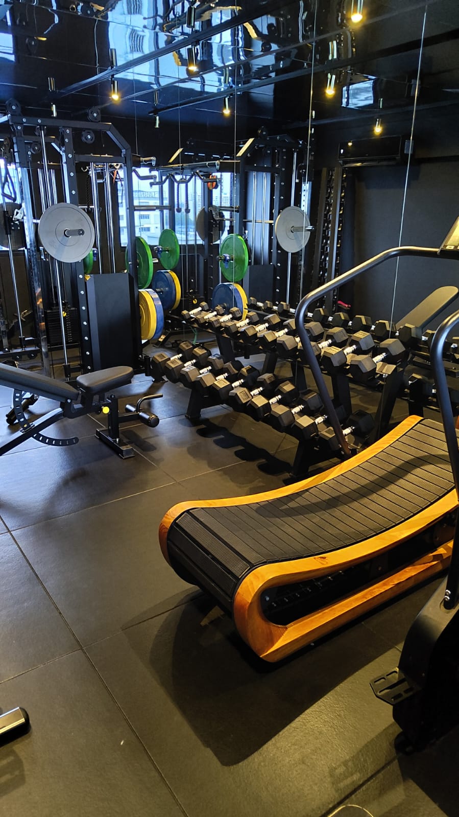 Home & Commercial Gym Furnishing in Singapore