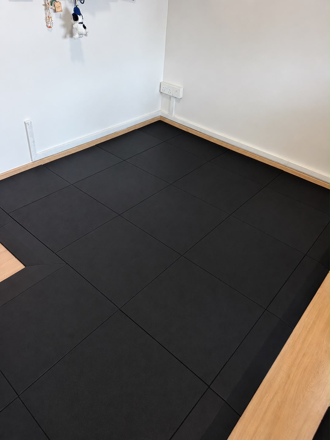 Custom Rubber Gym Flooring for a Home Gym Island Area in Singapore