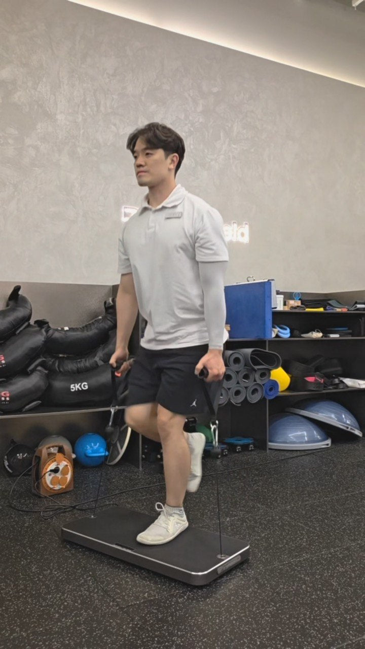 Smart Home Gym Singapore: How Digital Weight Training Is Changing Home Workouts